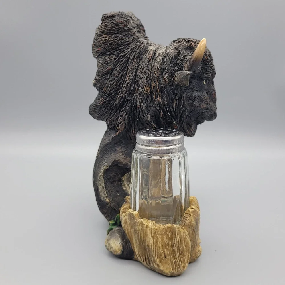 American Bison Buffalo Salt and Pepper Shaker Set Rustic Lodge‎ by DWK Decor